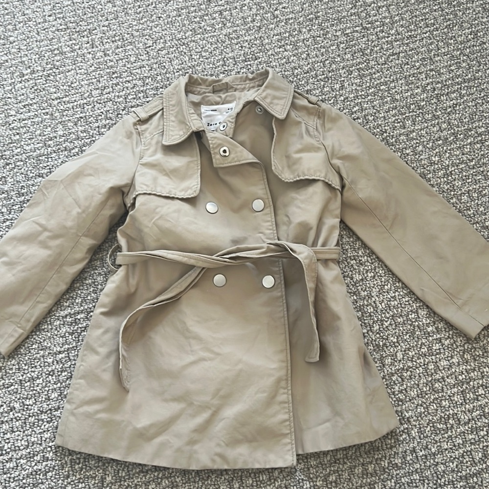 Zara Baby Girl Tan Classic Trench Coat Blue lining belt 4T Jacket kids - Picture 1 of 4